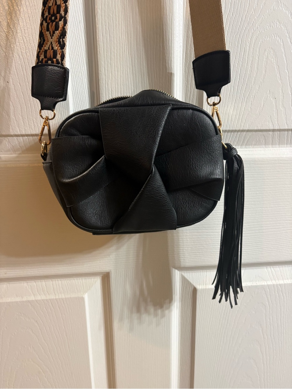 Black Braided-Front Women's Crossbody Bag with Tassel